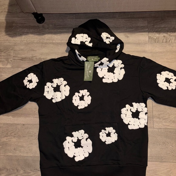 Black and White Patterned Men's Sweater